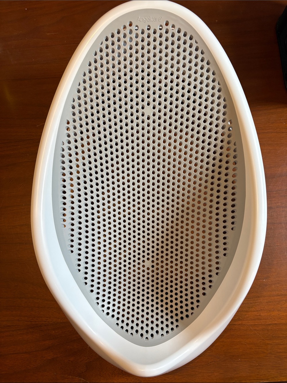 Angelcare White Infant Bath Support - Breathable Mesh Bath Seat